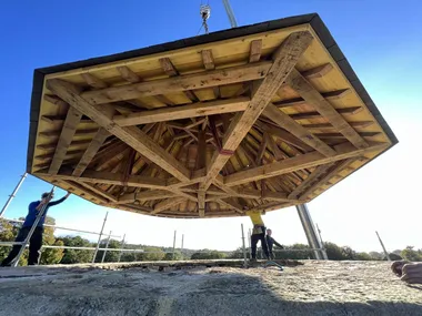 Reconstruction à l'identique de la Tour du Manoir de Coëtcandec.